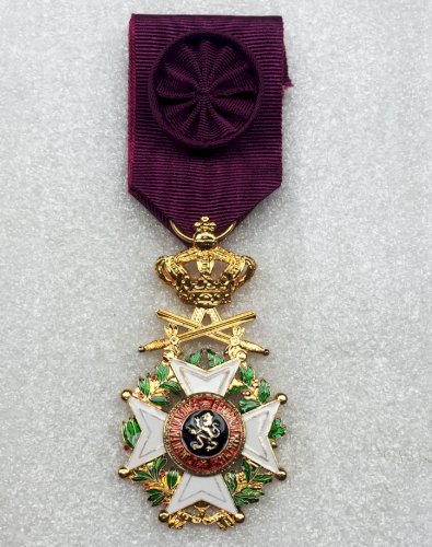 ABL : ORDRE DE LEOPOLD 1er OFFICIER AVEC GLAIVES XX ORIGINAL