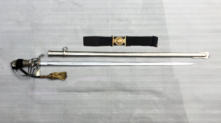 ABL : RARE SABRE BELGE OFF. SUPÉRIEUR / ROI BAUDOUIN '' POUR LE ROI ET LA PATRIE '' ORIGINAL