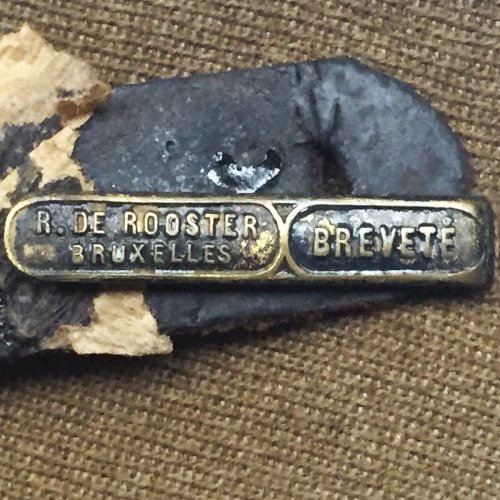 ABL : TRES RARE : BARETTE 9 MÉDAILLES BELGES + EPAULETTES - WW1 ALBERT 1ER ORIGINAL