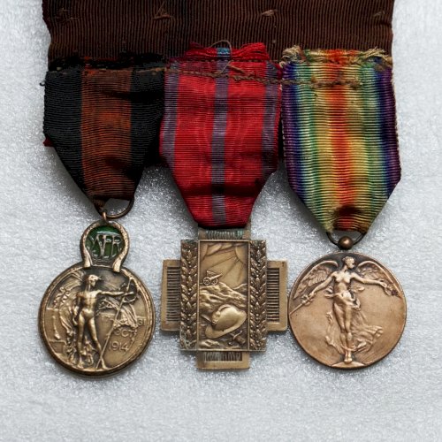 ABL : TRES RARE : BARETTE 9 MÉDAILLES BELGES + EPAULETTES - WW1 ALBERT 1ER ORIGINAL