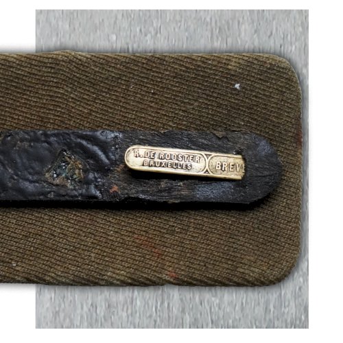 ABL : TRES RARE : BARETTE 9 MÉDAILLES BELGES + EPAULETTES - WW1 ALBERT 1ER ORIGINAL