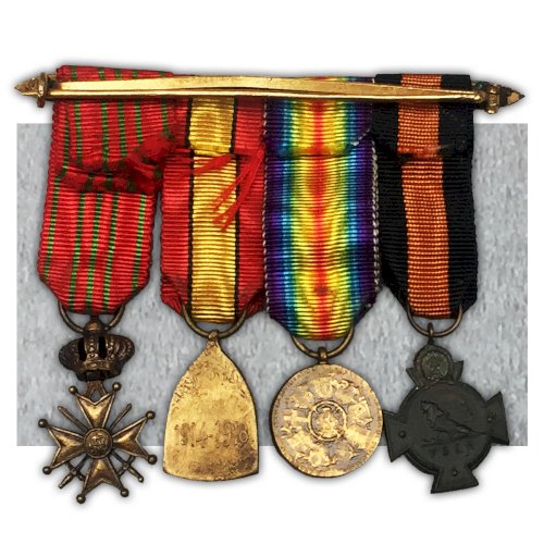 ABL : TRES RARE LOT CROIX D'YSER + MINIATURES WW1 ALBERT 1ER ORIGINAL