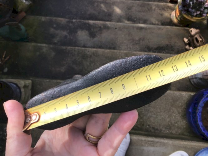 Adorable tout petit Pied enclume forme de chaussure cordonnier en fonte 13 cm