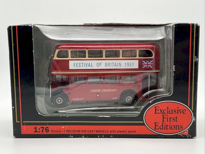 AEC RT Bus London 1/76 Gilbow