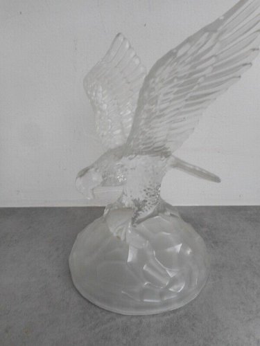 AIGLE EN VERRE