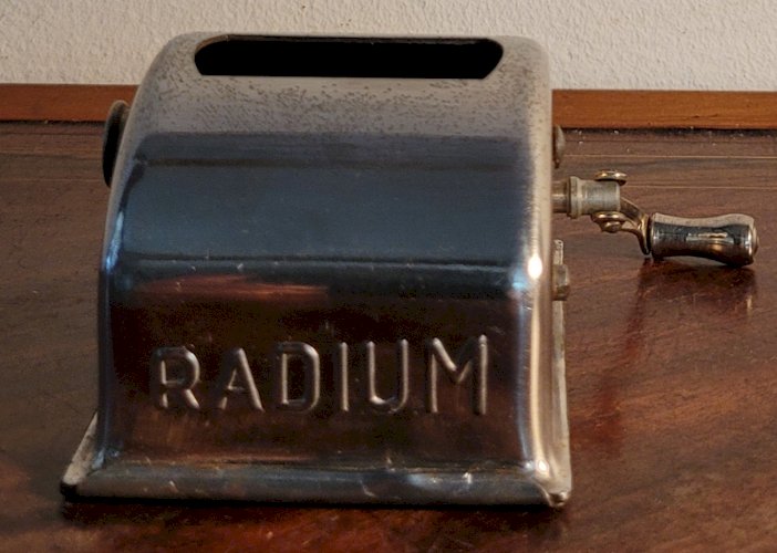 Aiguiseur de lame de rasoir Radium 1940's
