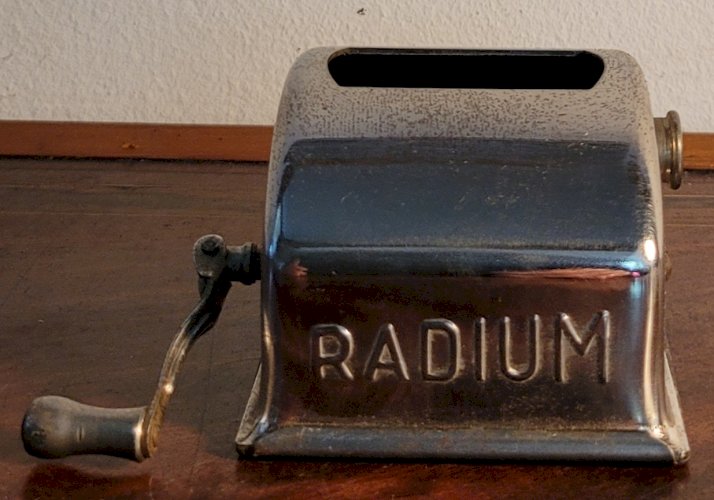 Aiguiseur de lame de rasoir Radium 1940's