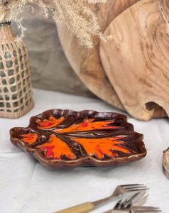 Alexis, the porcelain pocket tray No. 11