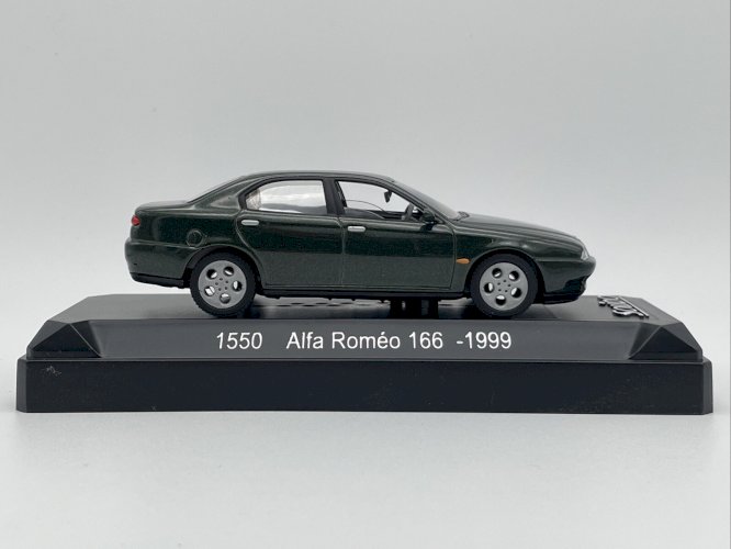 Alfa Roméo 166 (1999) 1/43 Solido