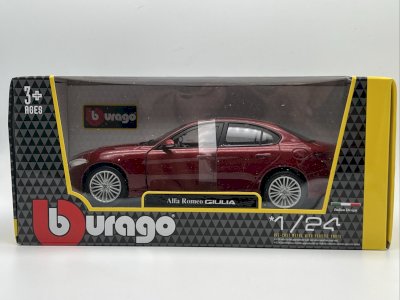 Alfa Roméo Giulia 1/24 Burago