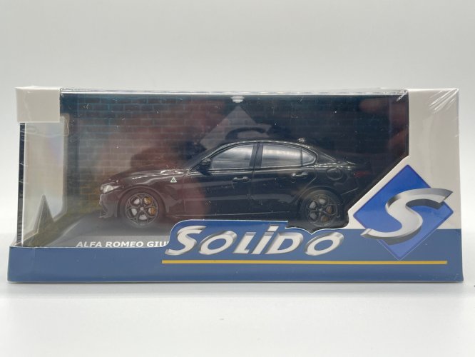 Alfa Roméo Giulia Quadrifoglio 1/43 Solido
