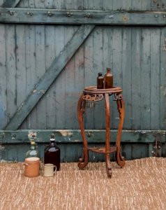 Alfred, le guéridon en bois et marbre N°46