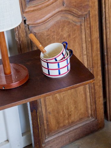 Alfred, le guéridon en bois N°83