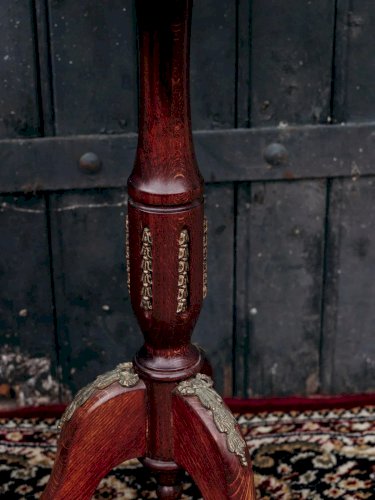 Alfred, le guéridon en bois N°91