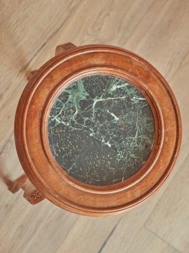 Alfred, le guéridon en marbre N°125