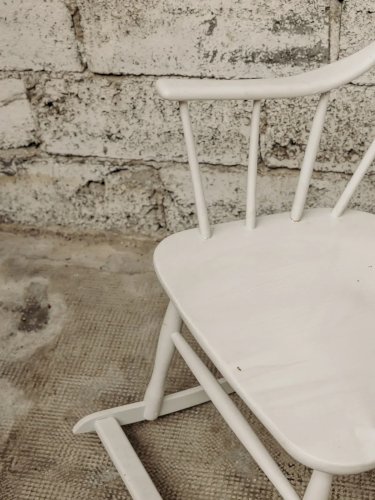 Alibert, le rocking-chair blanc N°37