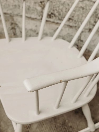 Alibert, le rocking-chair blanc N°37
