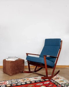 Alibert, the wooden rocking chair No. 28