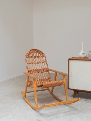 Alibert, le rocking-chair Uluv en bois clair N°56