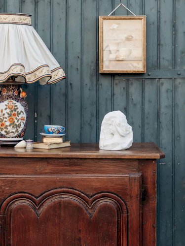 Alix, la sculpture bas relief en marbre N°528