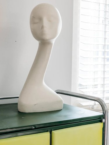 Alix, la statue en résine N°246