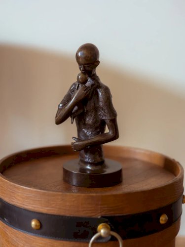 Alix, le buste décoratif en bronze N°563