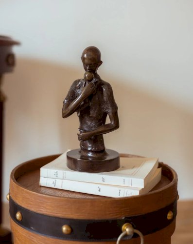 Alix, le buste décoratif en bronze N°563