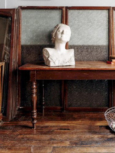 Alix, le buste en plâtre N°243