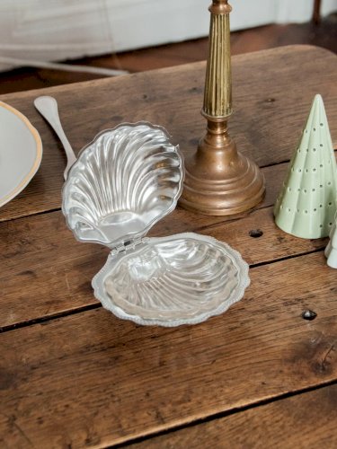 Alix, le petit beurrier coquillage N°516