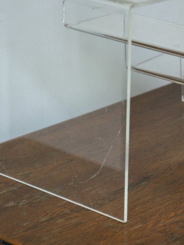 Alix, le présentoir en plastique N°60