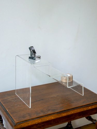 Alix, le présentoir en plastique N°60