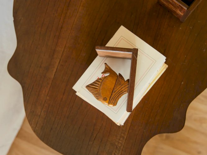 Alix, le presse livres en bois N°543