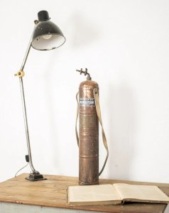 Alix, the copper sprayer No. 478