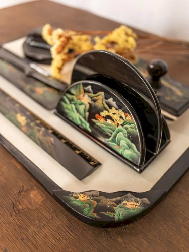 Alix, le sous-mains et son ensemble de bureau en plastique N°549