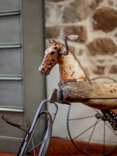 Alix, le tricycle ancien en bois N°449