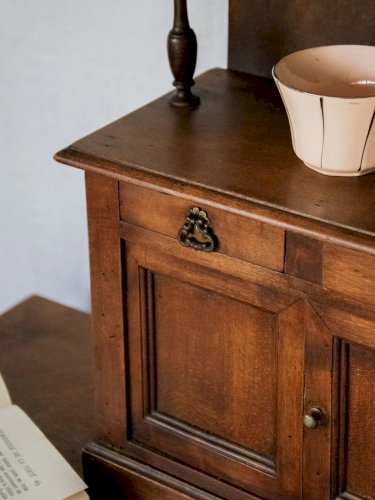 Alix, le vaisselier à poupées en bois N°533