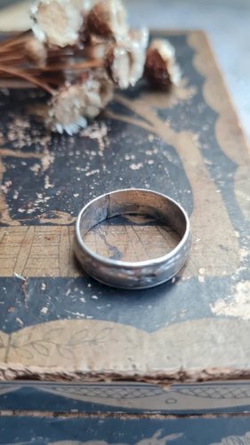 Alliance ancienne en argent poinçon inconnu