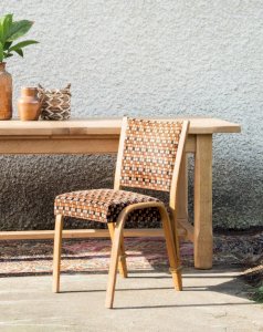 Alma, la chaise à carreaux N°323