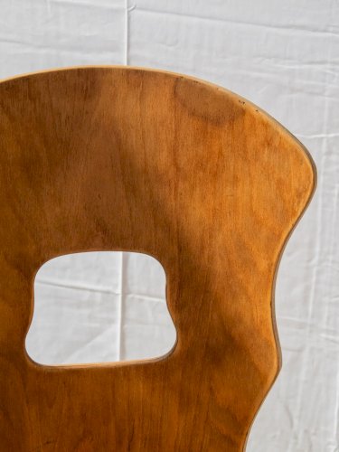 Alma, la chaise Baumann en bois N°849