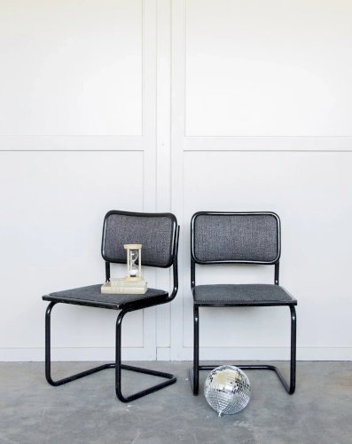 Alma, la chaise Breuer noire N°586