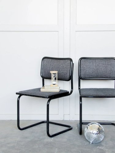 Alma, la chaise Breuer noire N°586