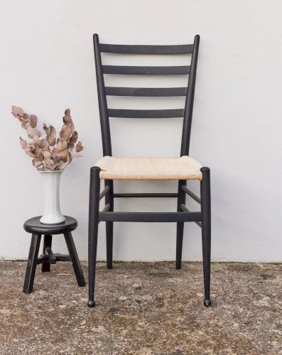 Alma, la chaise en bois N°1050