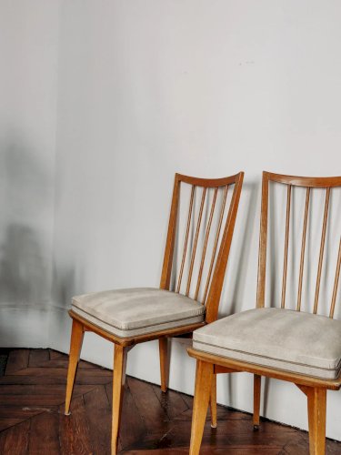 Alma, la chaise en bois N°107