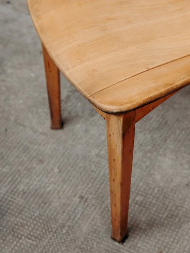 Alma, la chaise en bois N°220