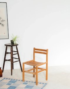Alma, the wooden chair No. 226