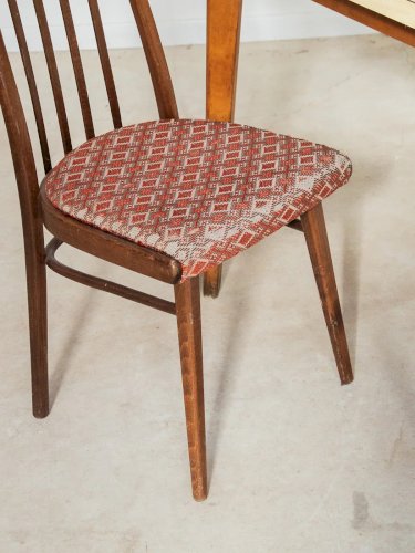 Alma, la chaise en bois N°233