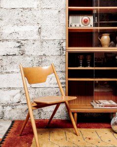 Alma, la chaise en bois N°54