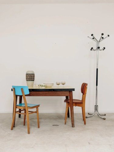 Alma, la chaise en bois N°91