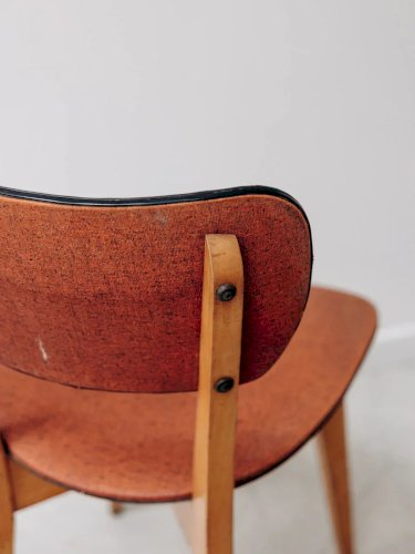 Alma, la chaise en bois N°91