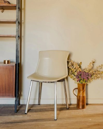 Alma, la chaise en cuir N°862